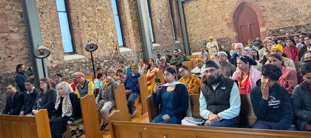 Shradhanjali Sabha Held in Salisbury to Honour Victims of Nepal Floods
